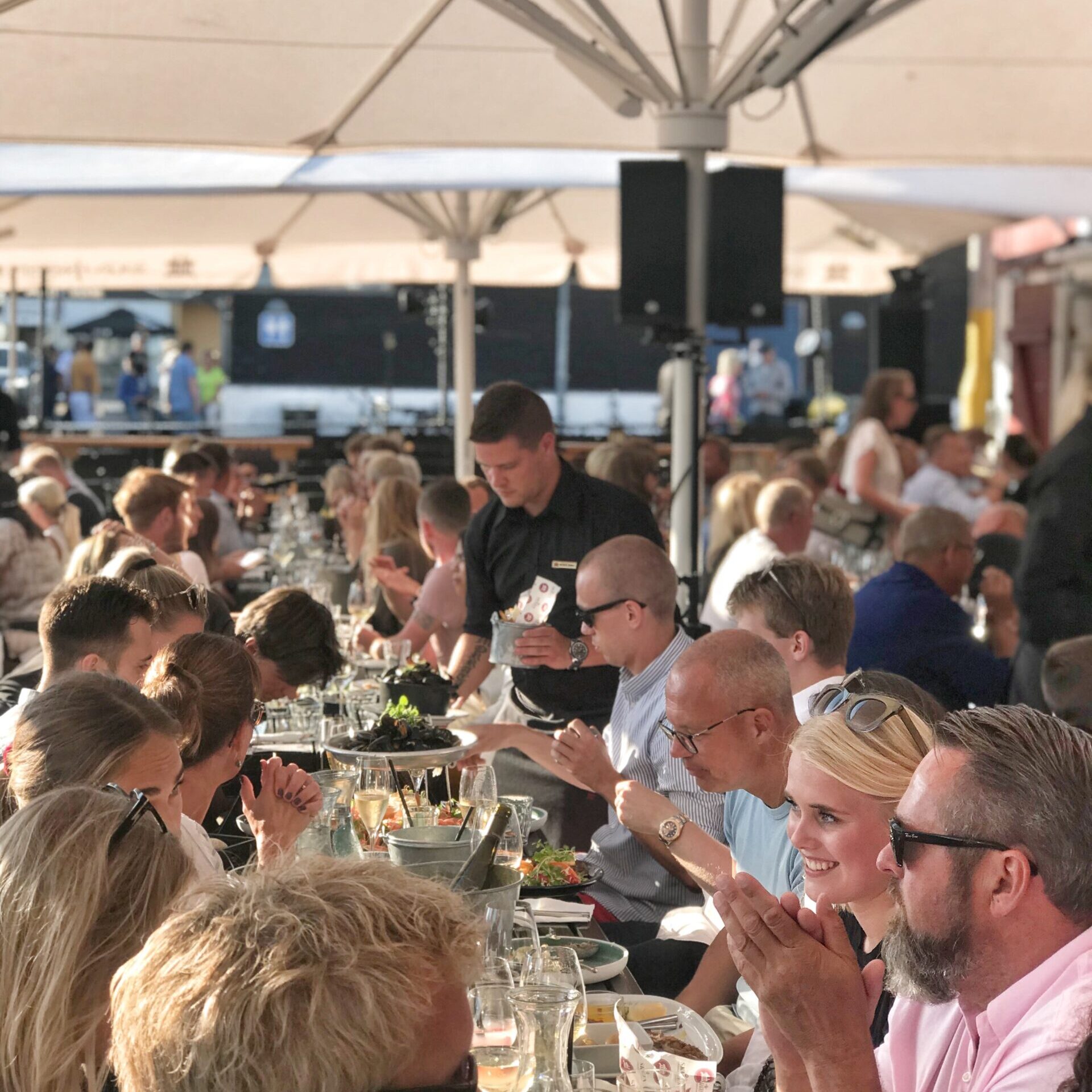 Thomas Helmig Jam inkl. 2 retters menu - d. 25. juli - Billede 2
